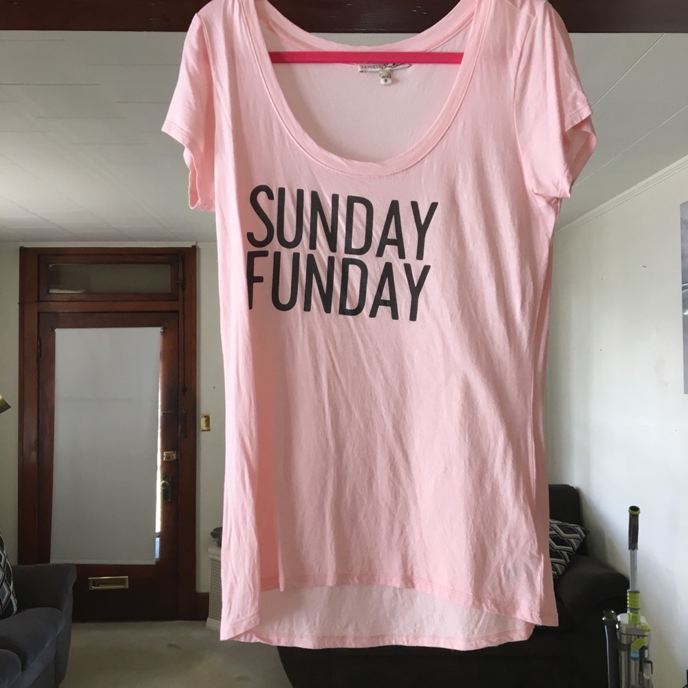 Express graphic tee